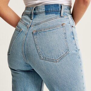 Abercrombie Curve Love Ultra High Waist 90s Straight Jeans - 8R